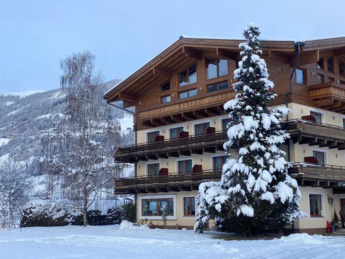 Pension Dorferwirt Bramberg am Wildkogel Extérieur photo
