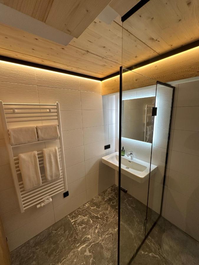 Pension Dorferwirt Bramberg am Wildkogel Chambre photo
